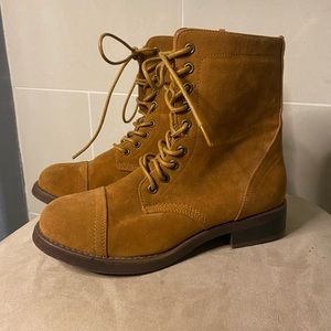 JustFab Lace Up Boots Size 8